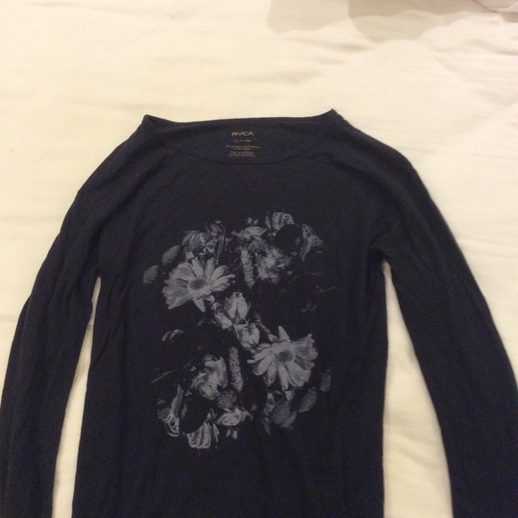 RVCA Tops - RVCA top worn once.